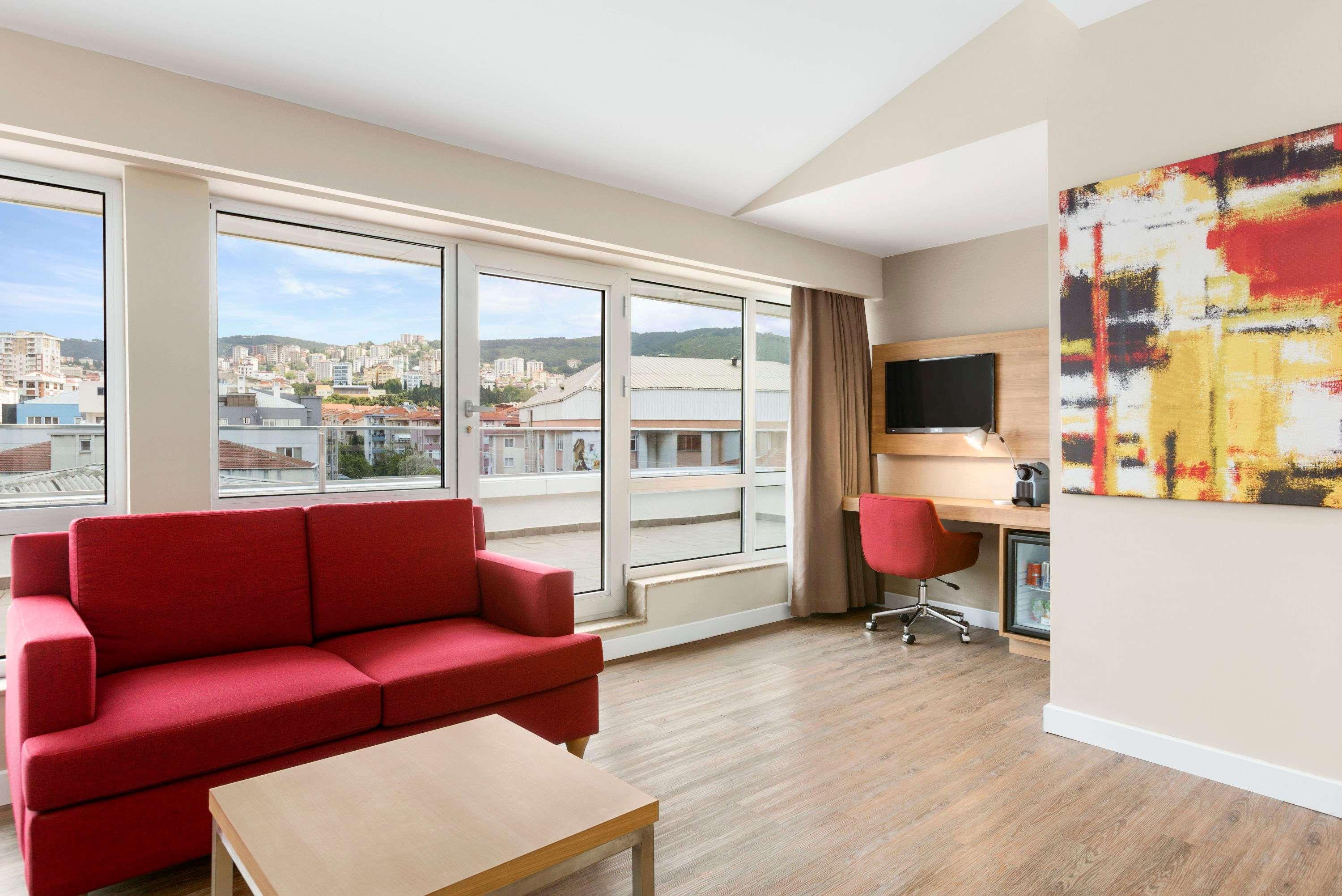 Ramada Encore Istanbul Kartal מראה חיצוני תמונה