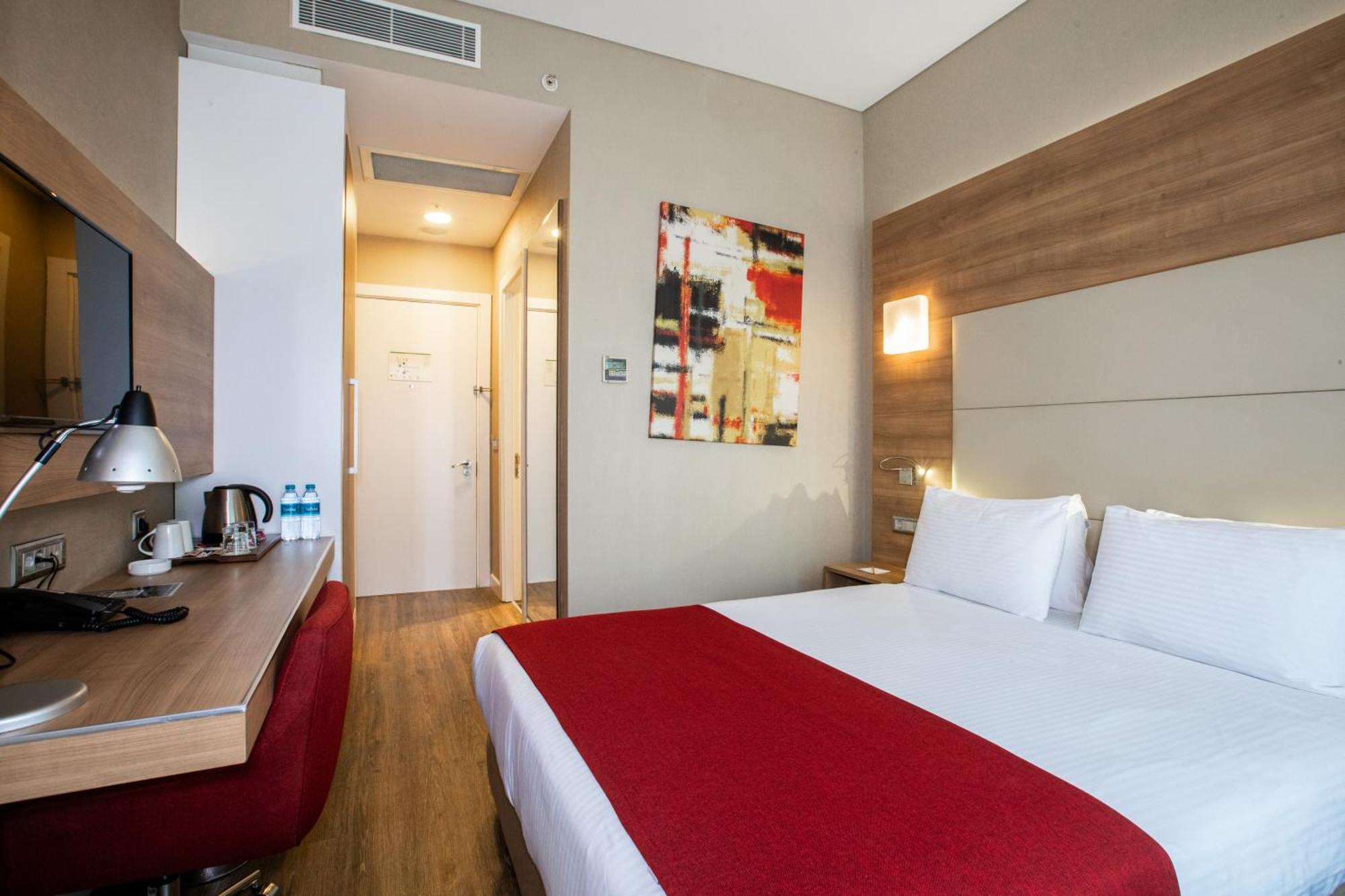 Ramada Encore Istanbul Kartal מראה חיצוני תמונה