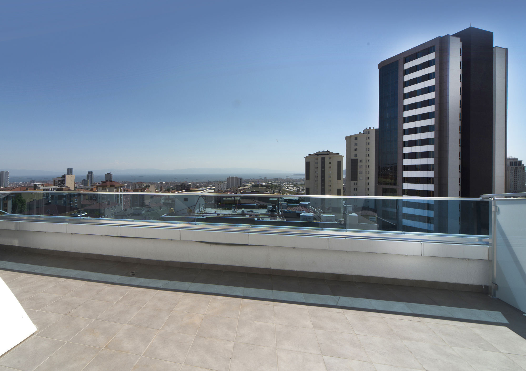 Ramada Encore Istanbul Kartal מראה חיצוני תמונה