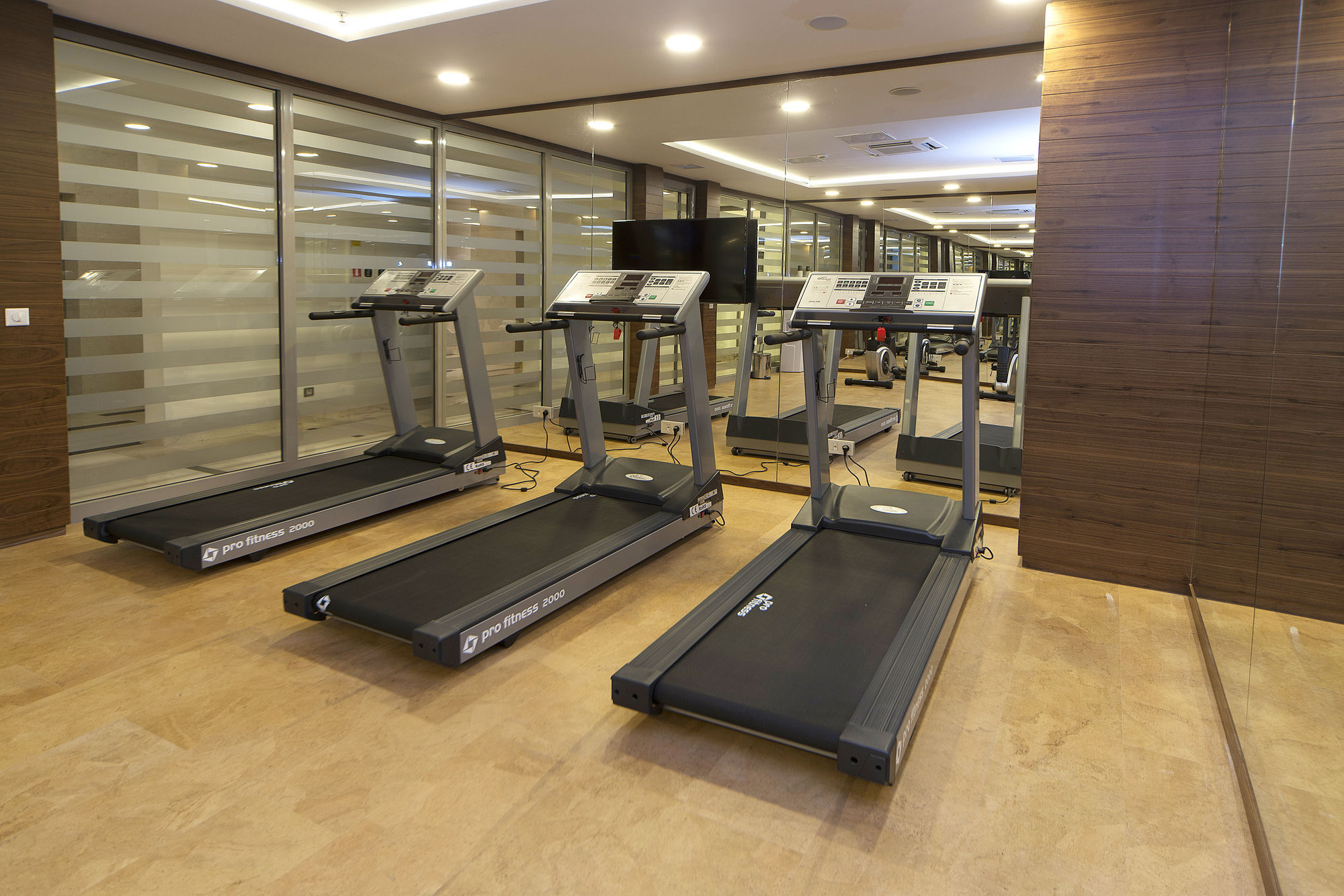 Ramada Encore Istanbul Kartal מראה חיצוני תמונה