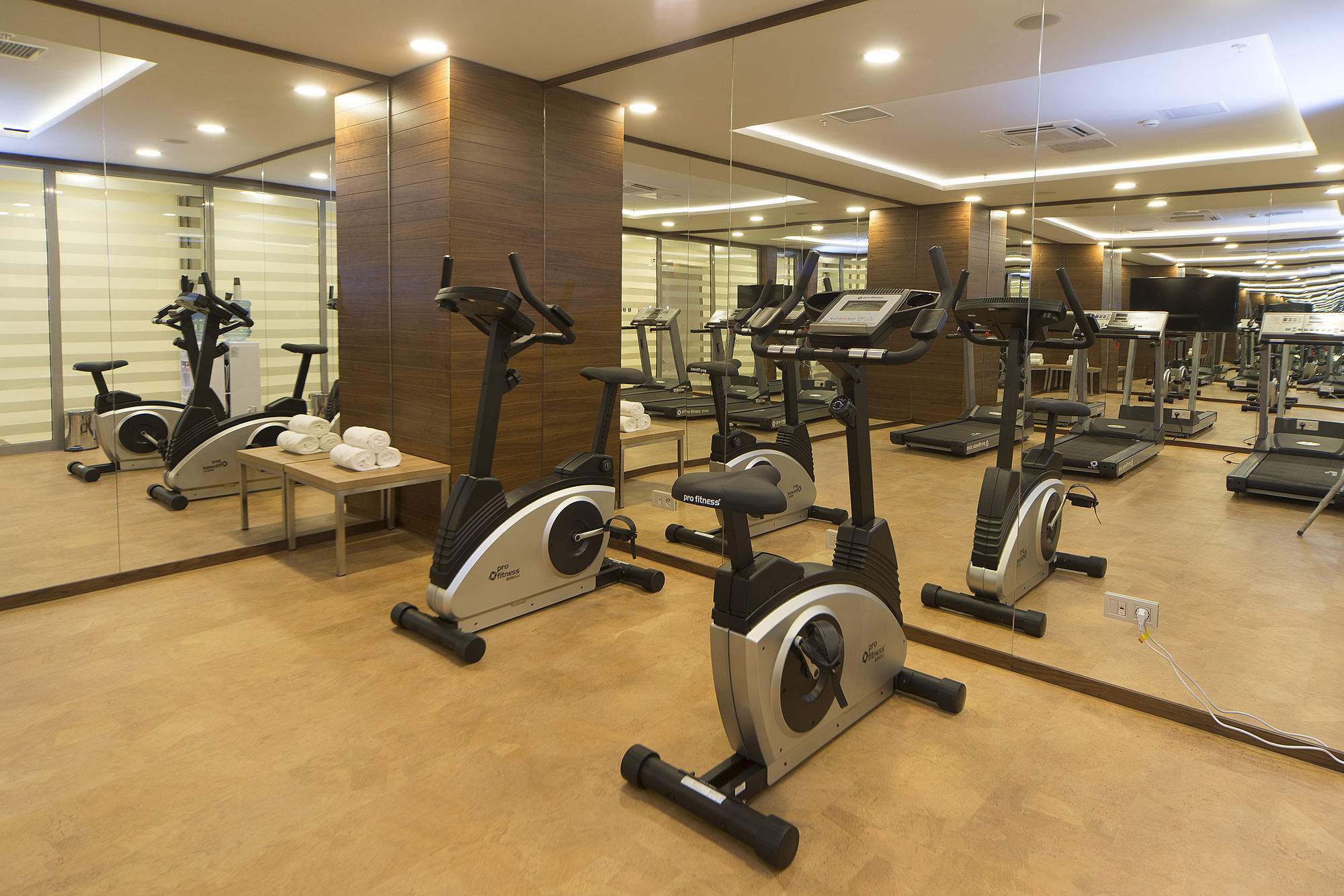 Ramada Encore Istanbul Kartal מראה חיצוני תמונה